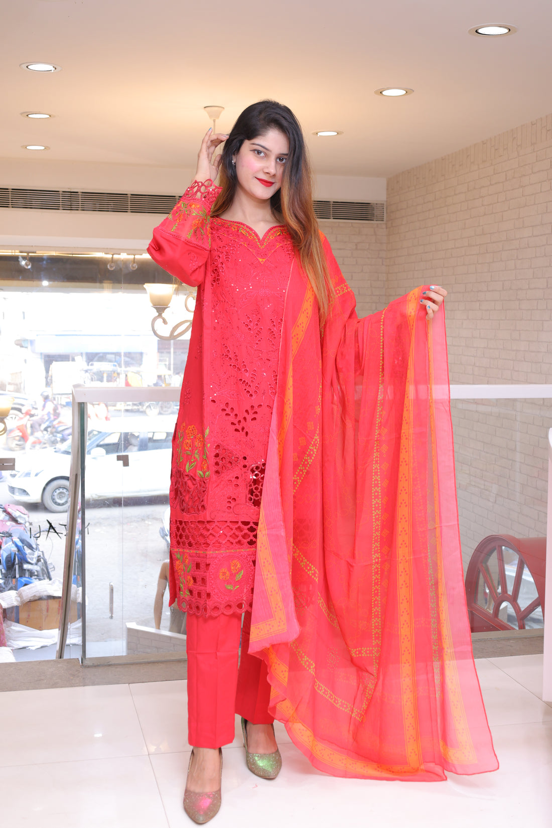 Pakistani suit